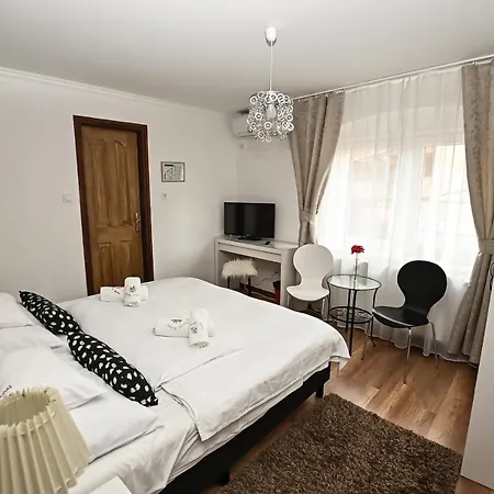 Vaskó Panzió Borpince 3* Tokaj