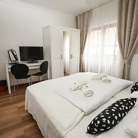 Vaskó Panzió Borpince 3* Tokaj