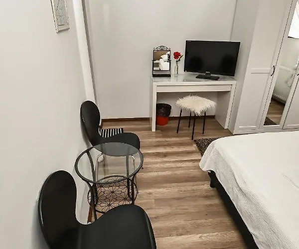 华斯克佩泽欧酒窖酒店 住宿加早餐酒店 3*